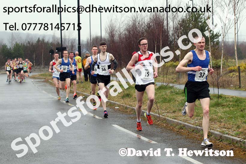 Mens relay, Elswick Harriers Relays, Newburn, Newcastle. Photo: David T. Hewitson/Sports for All Pics